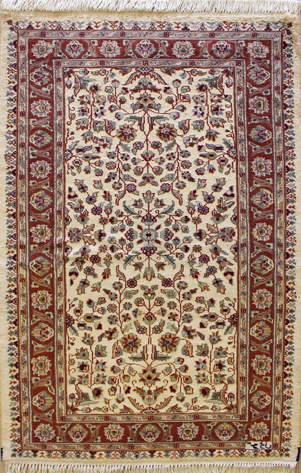 3'2"x4'11" Pak Persian Ivory, White Color