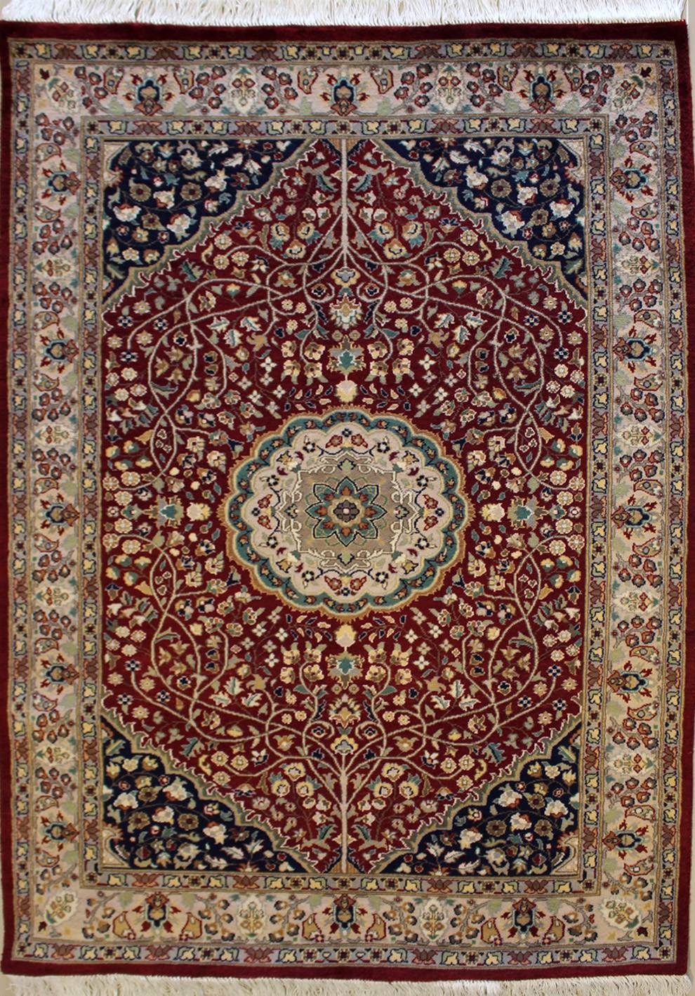 4'1"x6'0" Floral Design Red, Rust Color