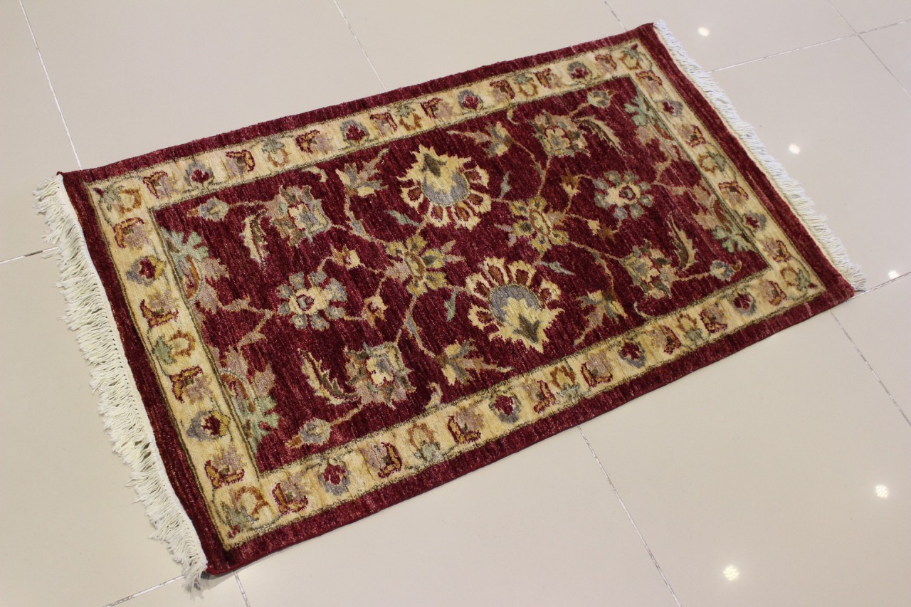 a 2.5x4 Rectangular Rug 100% Original Hand-Knotted in Ivory,Reddish Brown,Beige Colors RugsTC 2'6 x 4'3 Pak Persian Area Rug with Silk & Wool Pile Floral Design 